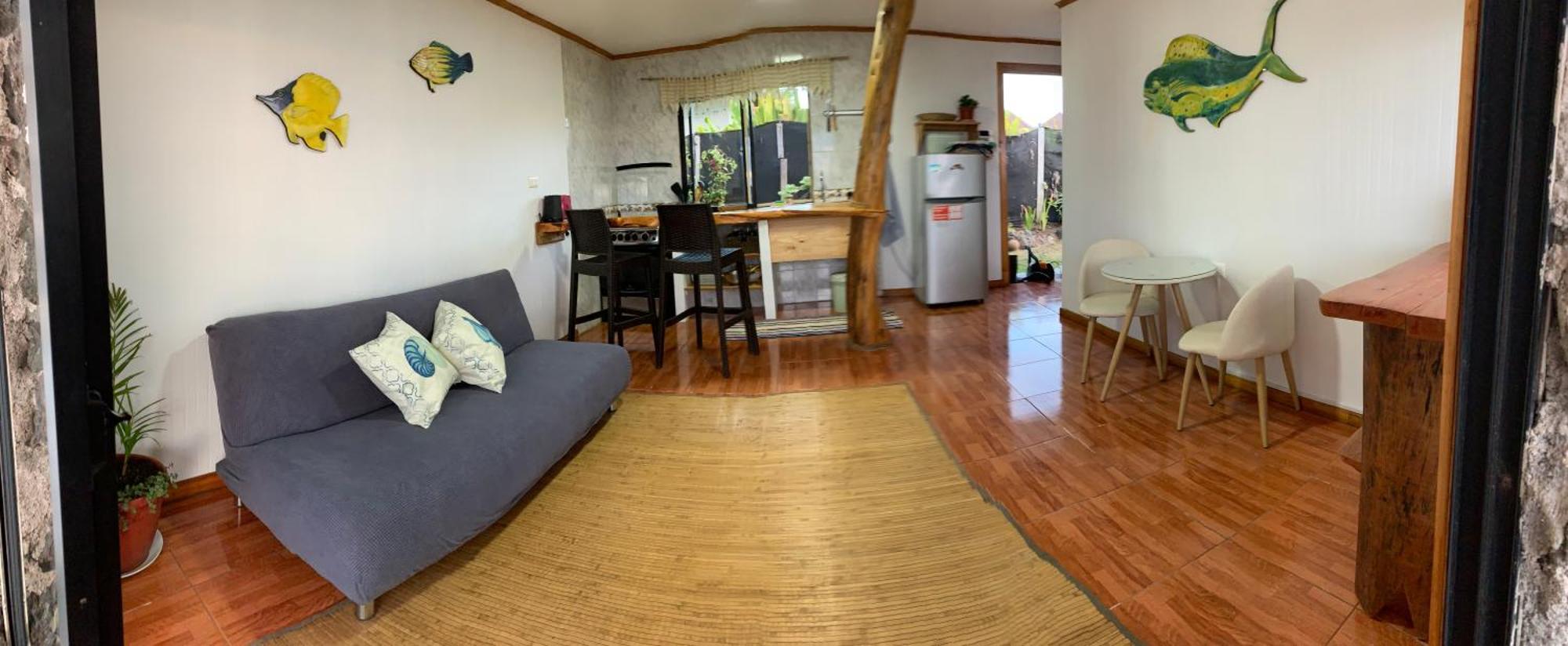 Cabanas & Hostal Tojika Hanga Roa Eksteriør bilde