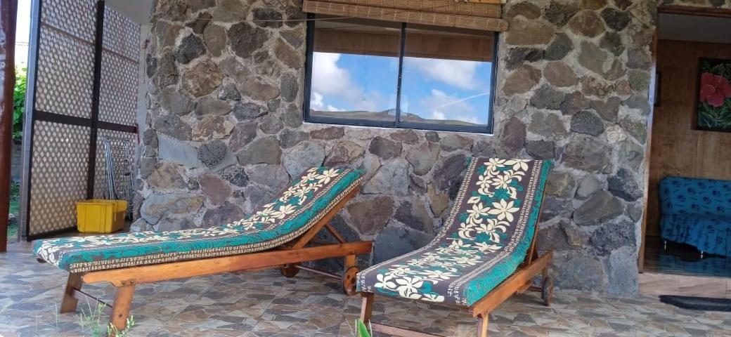 Cabanas & Hostal Tojika Hanga Roa Eksteriør bilde
